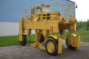 reman straddle carrier rental unit photo